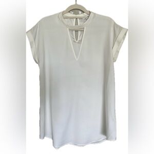 Women’s Express top, size medium, off-white